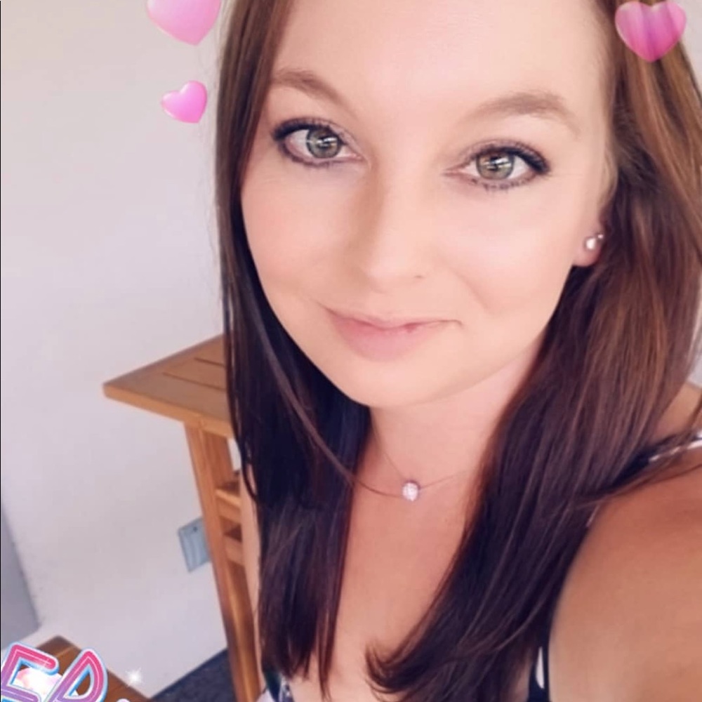 Meet your Posher, Kimberly